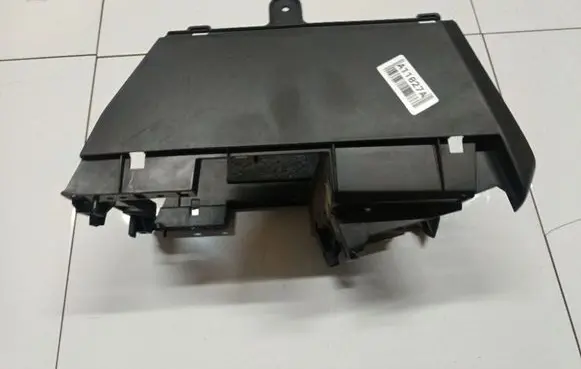 Nissan X-Trail T30 Other interior part 661048H9