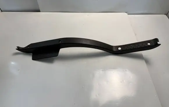 Nissan Cab Star Front sill trim cover 76951