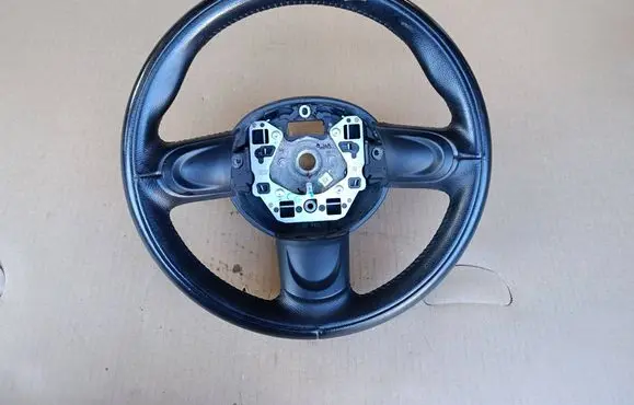 Mini One - Cooper R56 Steering wheel 6782595