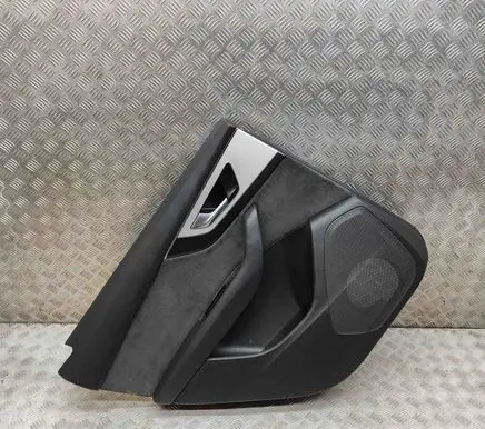 Audi Q7 4M Rear door card panel trim 4M0867305F 4M0867303C