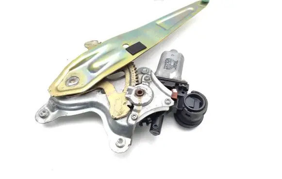 Toyota RAV 4 (XA20) Rear door window regulator with motor 8571042070 2621000940