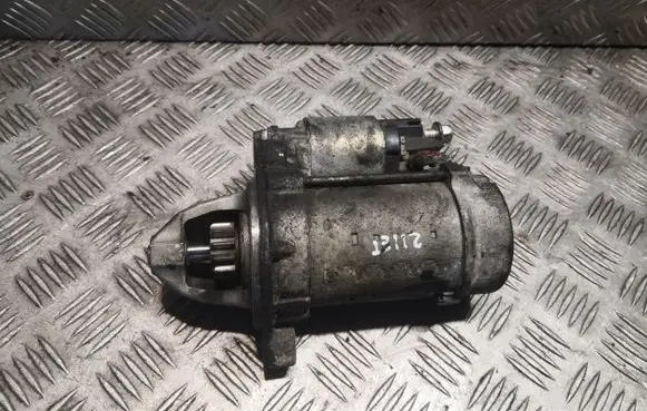 Mercedes-Benz E W211 Starter motor 0061514601 A0061514601