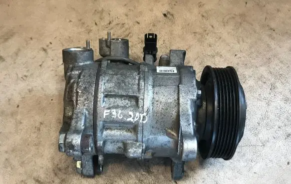 BMW 1 F20 F21 Air conditioning (A/C) compressor (pump) 9223695