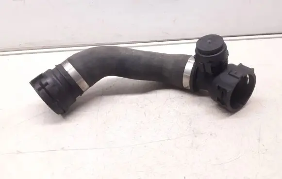 BMW 5 F10 F11 Engine coolant pipe/hose 7807157 LU82