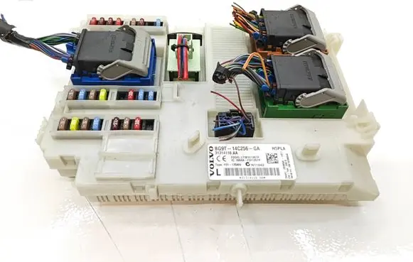 Volvo V60 Fuse module BG9T14C256GA 31314116AA 3659AF01125TP