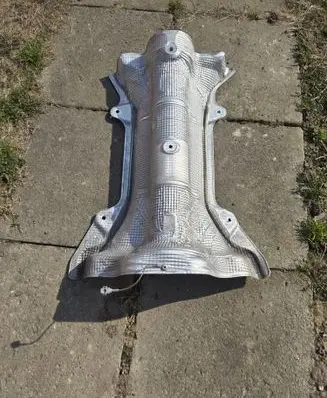 Mercedes-Benz GLS X167 Exhaust heat shield A1674711400