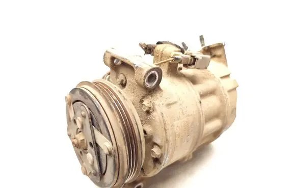 Volvo XC60 Air conditioning (A/C) compressor (pump) 36011428