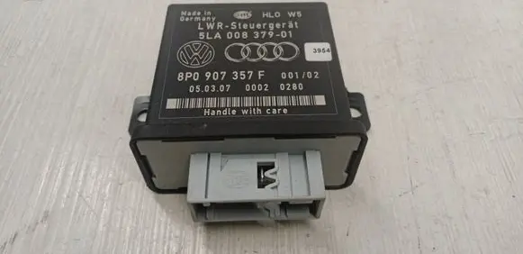 Audi A3 S3 A3 Sportback 8P Light module LCM 8P0907357