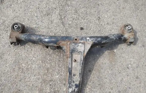 Seat Alhambra (Mk1) Rear subframe 