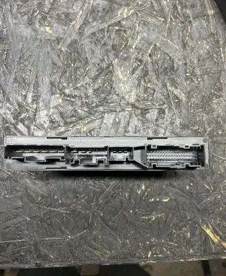 BMW 5 E60 E61 Comfort/convenience module 6969012 610324000 5WK49110