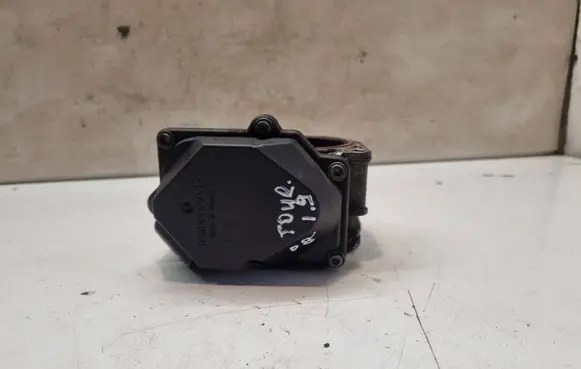 Volkswagen Touran I Throttle valve 03G128063C