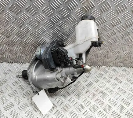 Audi Q3 F3 Brake booster 0204N01024 0204839697