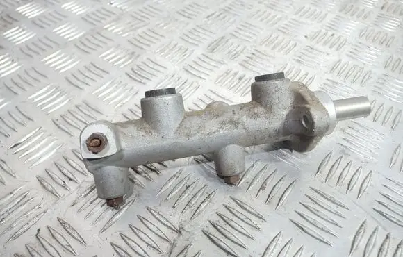 Audi 100 200 5000 C3 Master brake cylinder 