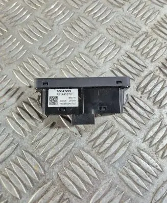 Volvo V60 Tailgate opening switch 31443873