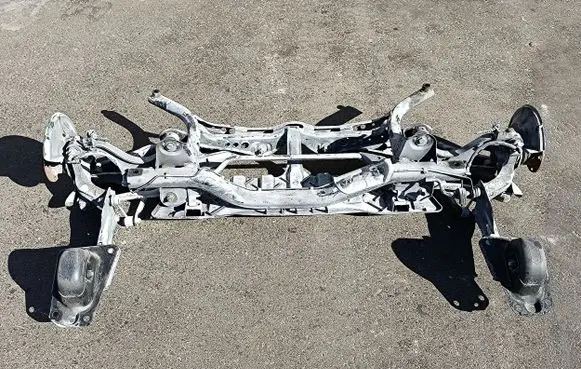Volkswagen Jetta VI Rear subframe 