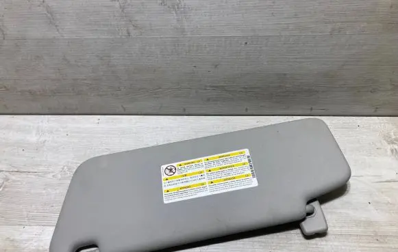 Mercedes-Benz C W204 Sun visor