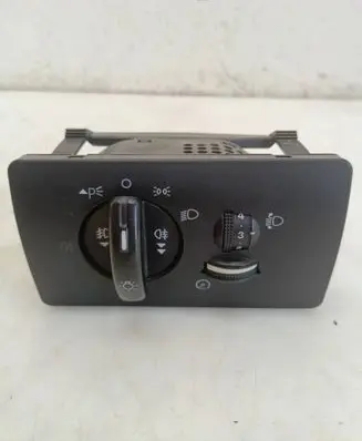 Ford Mondeo Mk III Light switch 1S7T13A024AB 498610