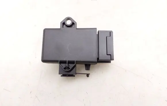 Volkswagen Transporter - Caravelle T6 Seat heating relay 3F0959772B