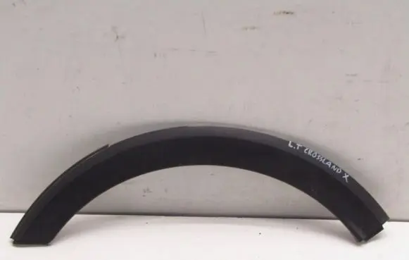 Opel Crossland X Rear arch trim 13482071