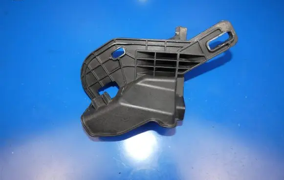 Land Rover Evoque I Fender mounting bracket BJ3216A143AA D07AB