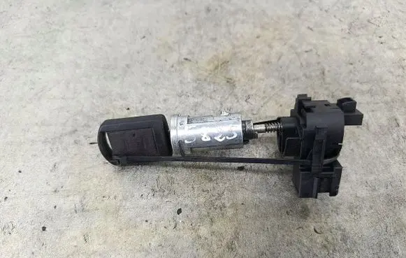 Opel Corsa C Ignition lock 