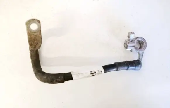 Skoda Octavia Mk2 (1Z) Positive cable (battery)