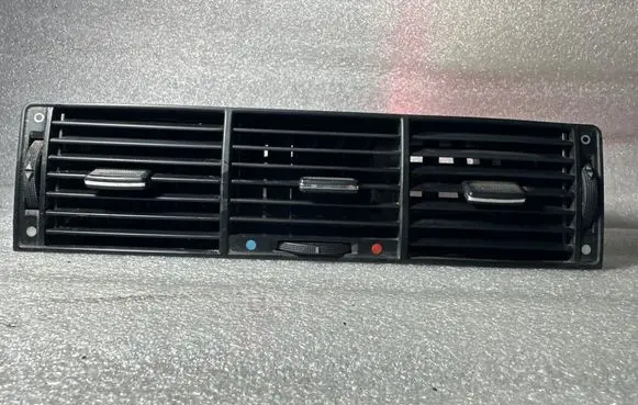 Dash center air vent grill
