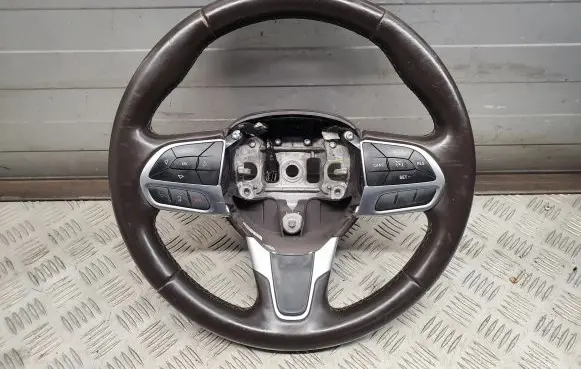 Chrysler Pacifica Steering wheel 5UZ512TVAF