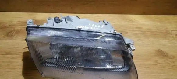 Mazda 323 Headlight/headlamp