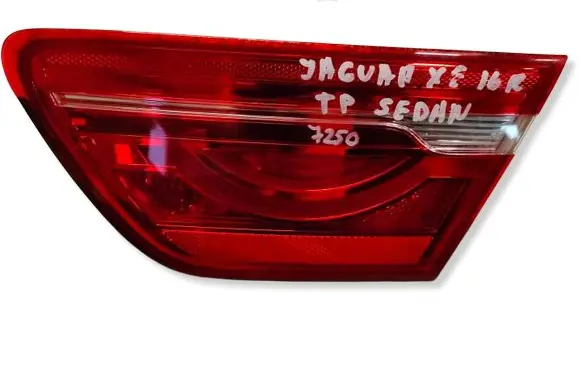 Jaguar XE Rear/tail lights 