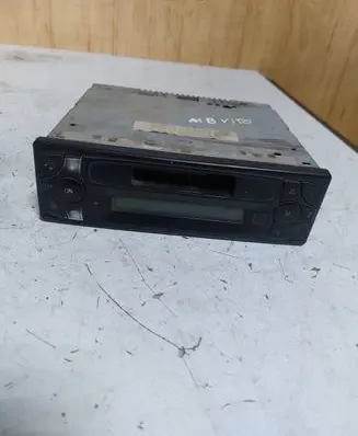 Mercedes-Benz Vito Viano W638 Radio/CD/DVD/GPS head unit A0048200686