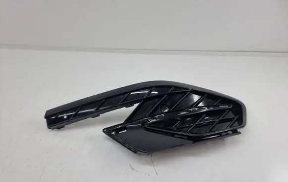 Cupra Formentor Front bumper lower grill 5ff853665d