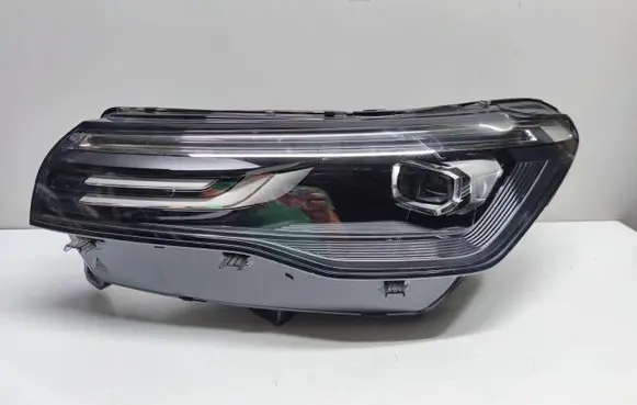 Volkswagen Tiguan Headlight/headlamp 571941005B