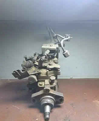 Mazda 626 Fuel injection high pressure pump 1046480244