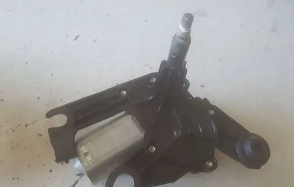 Citroen DS3 Rear window wiper motor 9683627380