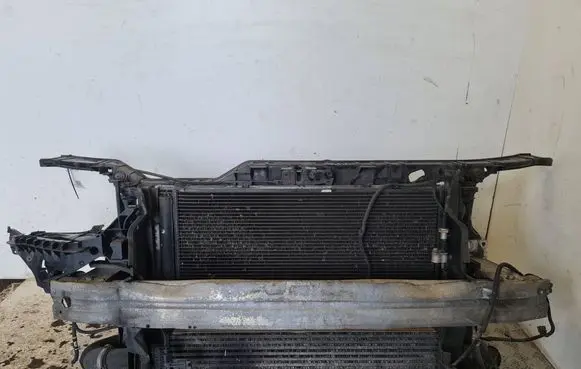 Audi A4 S4 B8 8K Radiator support slam panel 8K0805500