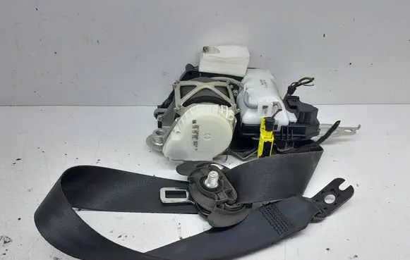 Volkswagen Golf VII Front seatbelt 34172624B