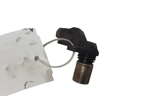 Toyota Avensis T250 Camshaft position sensor 9091905029 0296000740