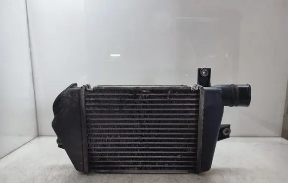 Mitsubishi L200 Intercooler radiator