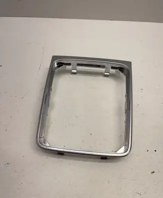 Volkswagen PASSAT B7 Other center console (tunnel) element 