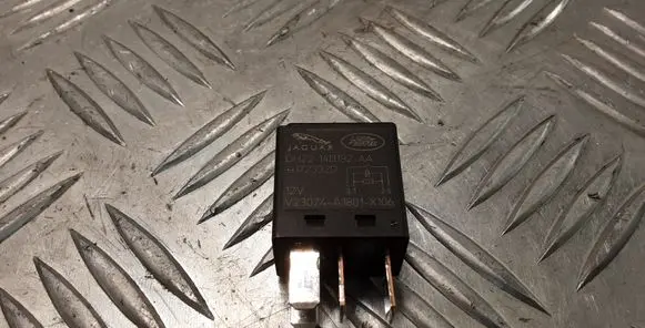 Land Rover Discovery Sport Other relay DH2214B192AA
