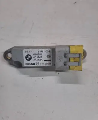 BMW X5 E53 Airbag deployment crash/impact sensor 6911038