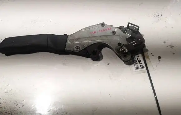 Mercedes-Benz A W168 Handbrake/parking brake lever assembly 