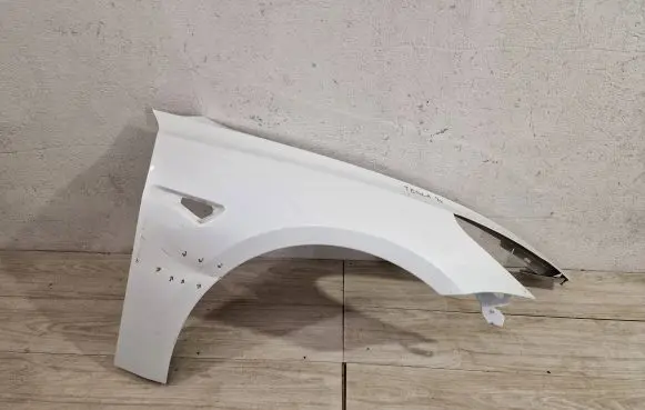 Tesla Model 3 Fender