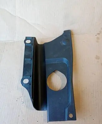 Audi TT TTS RS Mk3 8S Wiper trim 8S0821943B