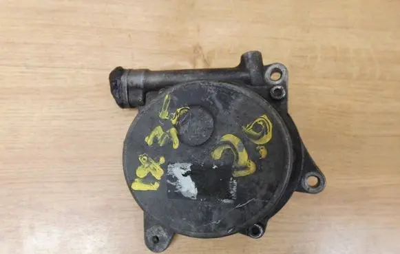 Hyundai ix35 Vacuum pump 288102F00