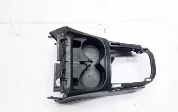 Toyota RAV 4 (XA20) Cup holder 5562042030 55620-42030