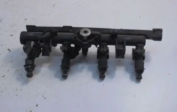Seat Ibiza II (6k) Fuel main line pipe 030133319AA
