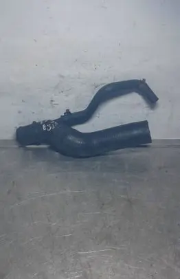 Volkswagen Golf IV Engine coolant pipe/hose 13727T1