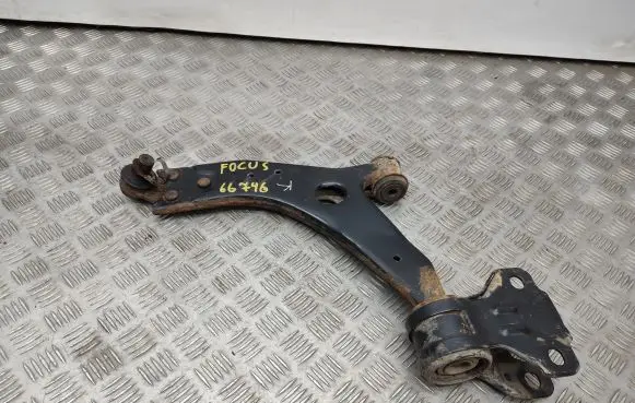 Ford Focus Front lower control arm/wishbone